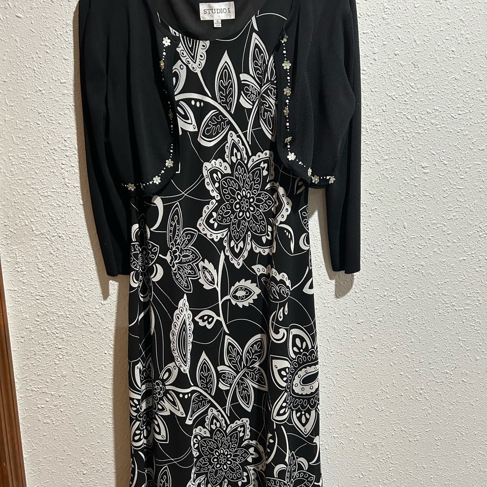 2-piece dress with sweater set